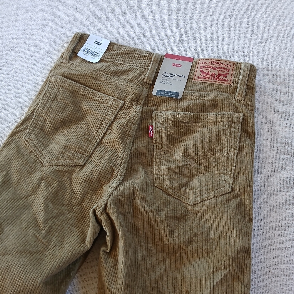 levis ♡ 721 hirise skinny corduroy jeans 27 cottagecore vintage 90s retro autumn
